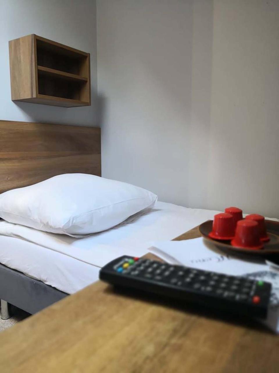Gosciniec Lizawka Hotel Poznan Ngoại thất bức ảnh