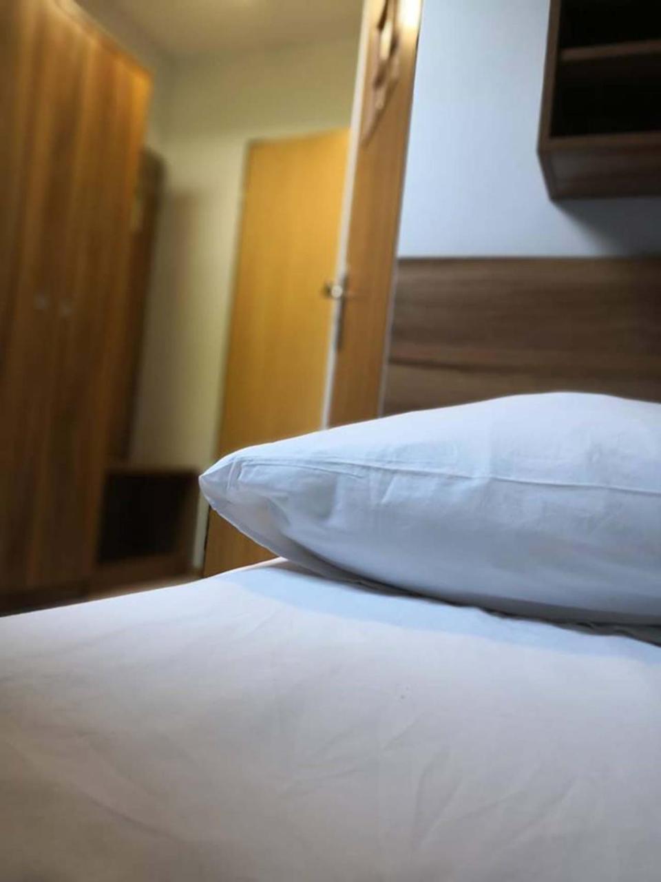 Gosciniec Lizawka Hotel Poznan Ngoại thất bức ảnh